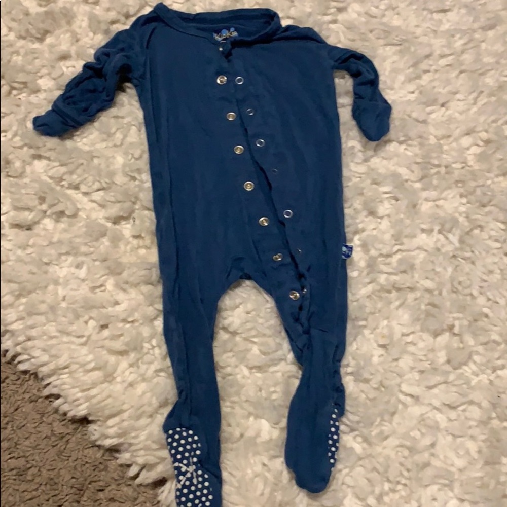 Kickee pants footie